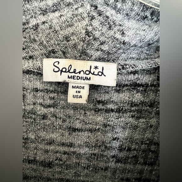 Splendid Top - Picture 2 of 3